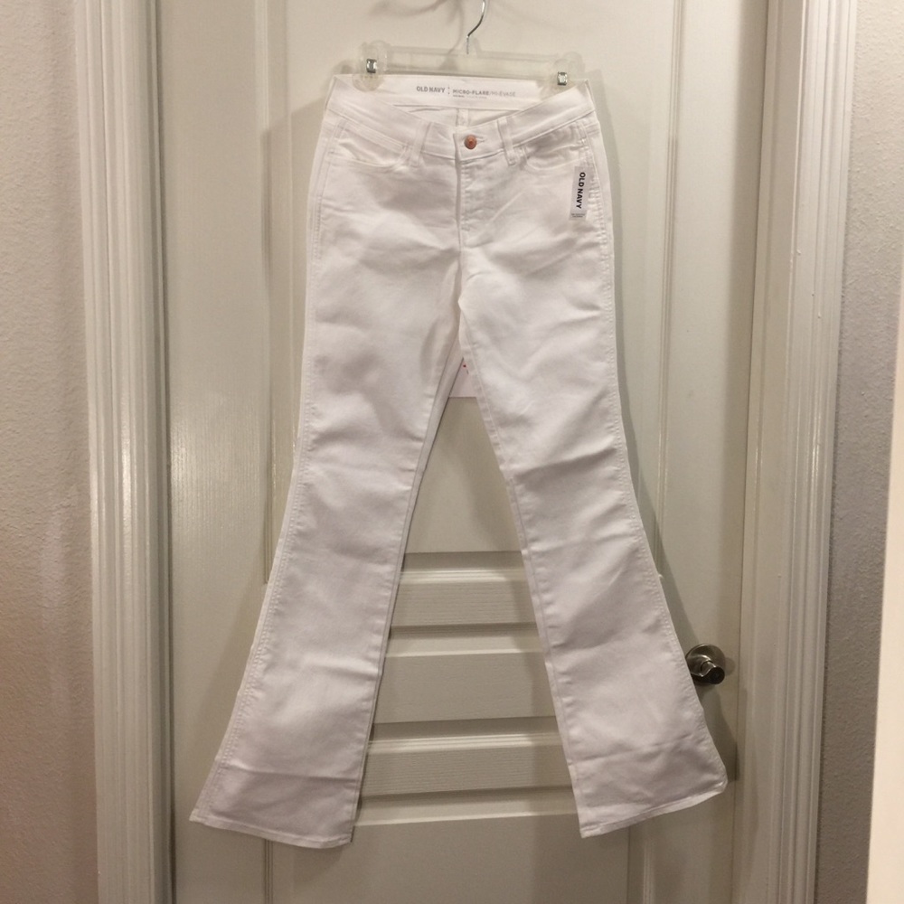 NWT Old Navy, micro flair, white, low rise jeans